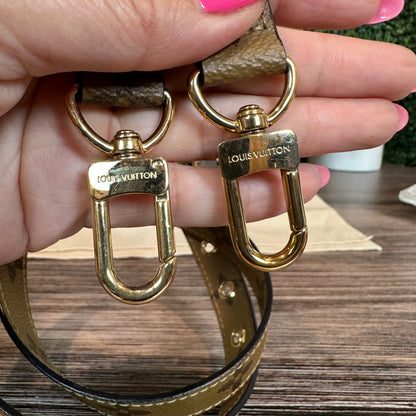 Louis Vuitton Reverse Monogram Pochette Metis