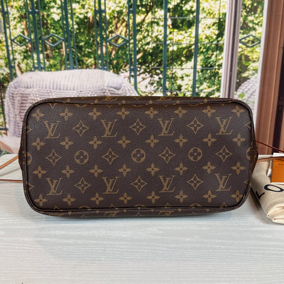 Louis Vuitton Monogram Neverfull MM Cerise