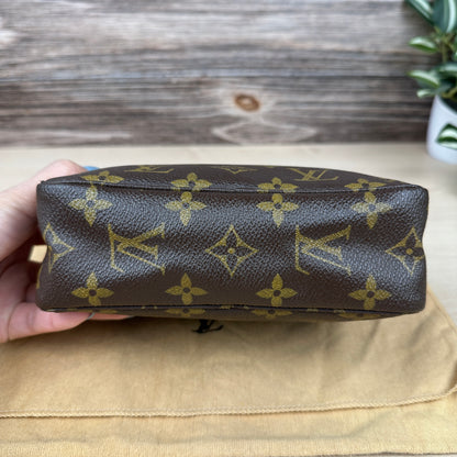 Louis Vuitton Trousse 18 Monogram