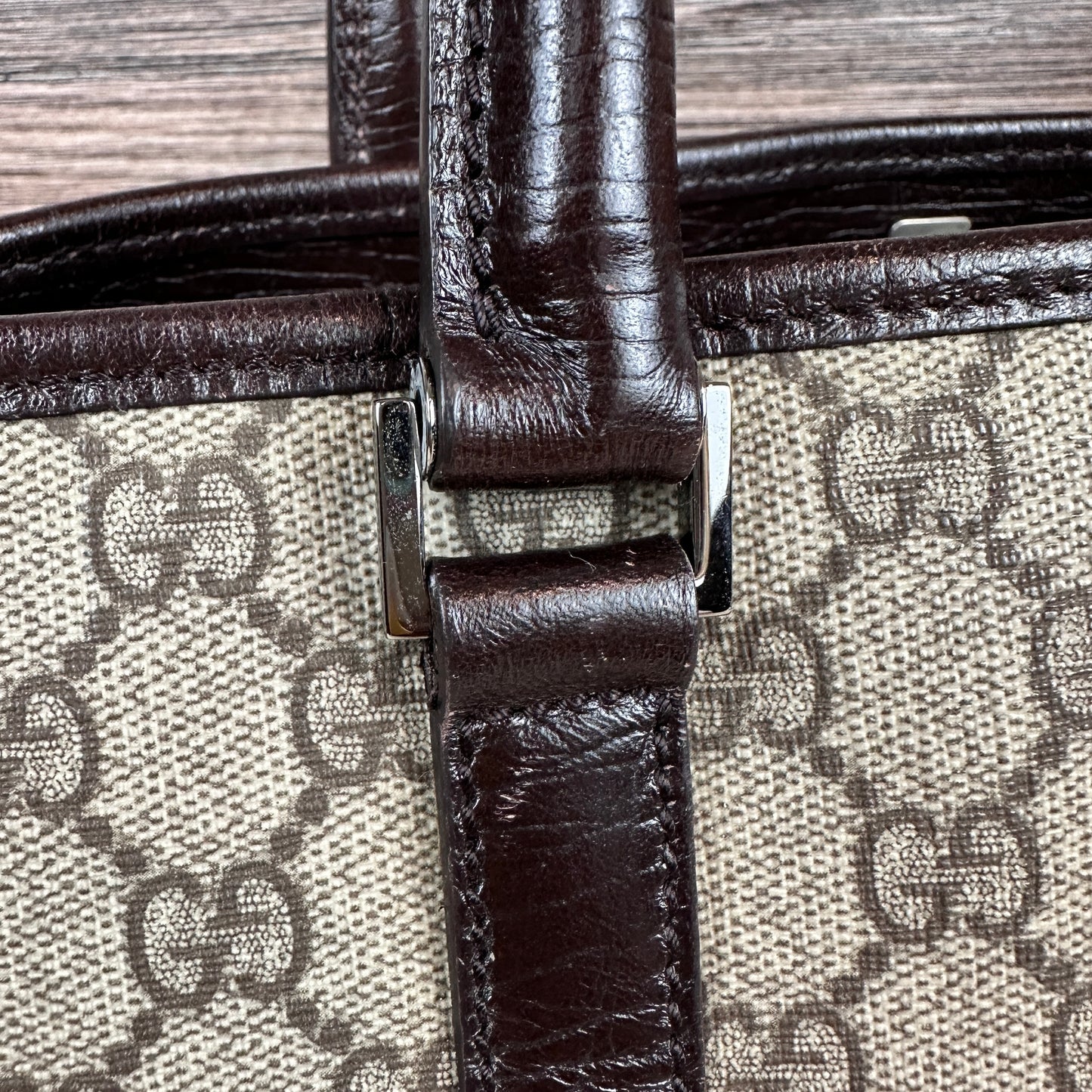 Gucci GG Supreme Joy Tote Medium