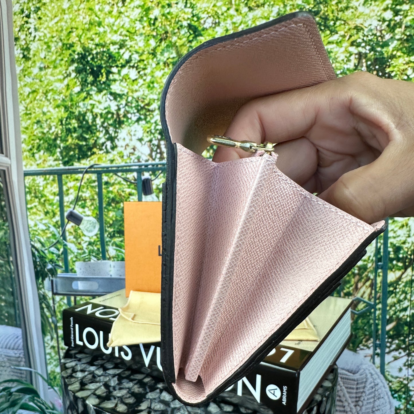 Louis Vuitton Damier Sarah Wallet Rose Ballerine
