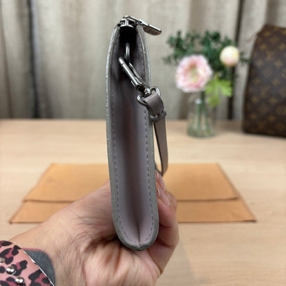 Louis Vuitton Lilac Epi Leather Accessories Pochette 24