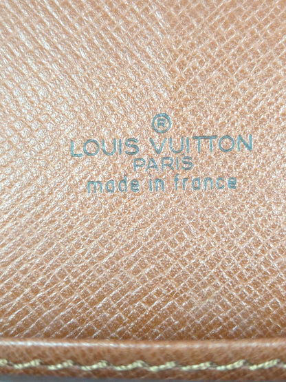 Louis Vuitton Chaillot Clutch