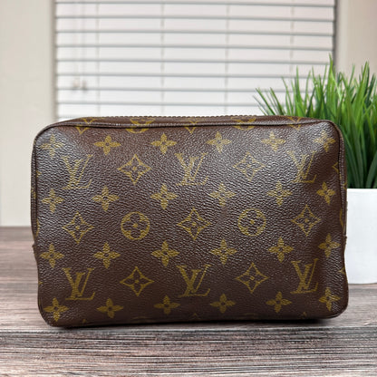 Louis Vuitton Trousse 23 Cosmetic Pouch