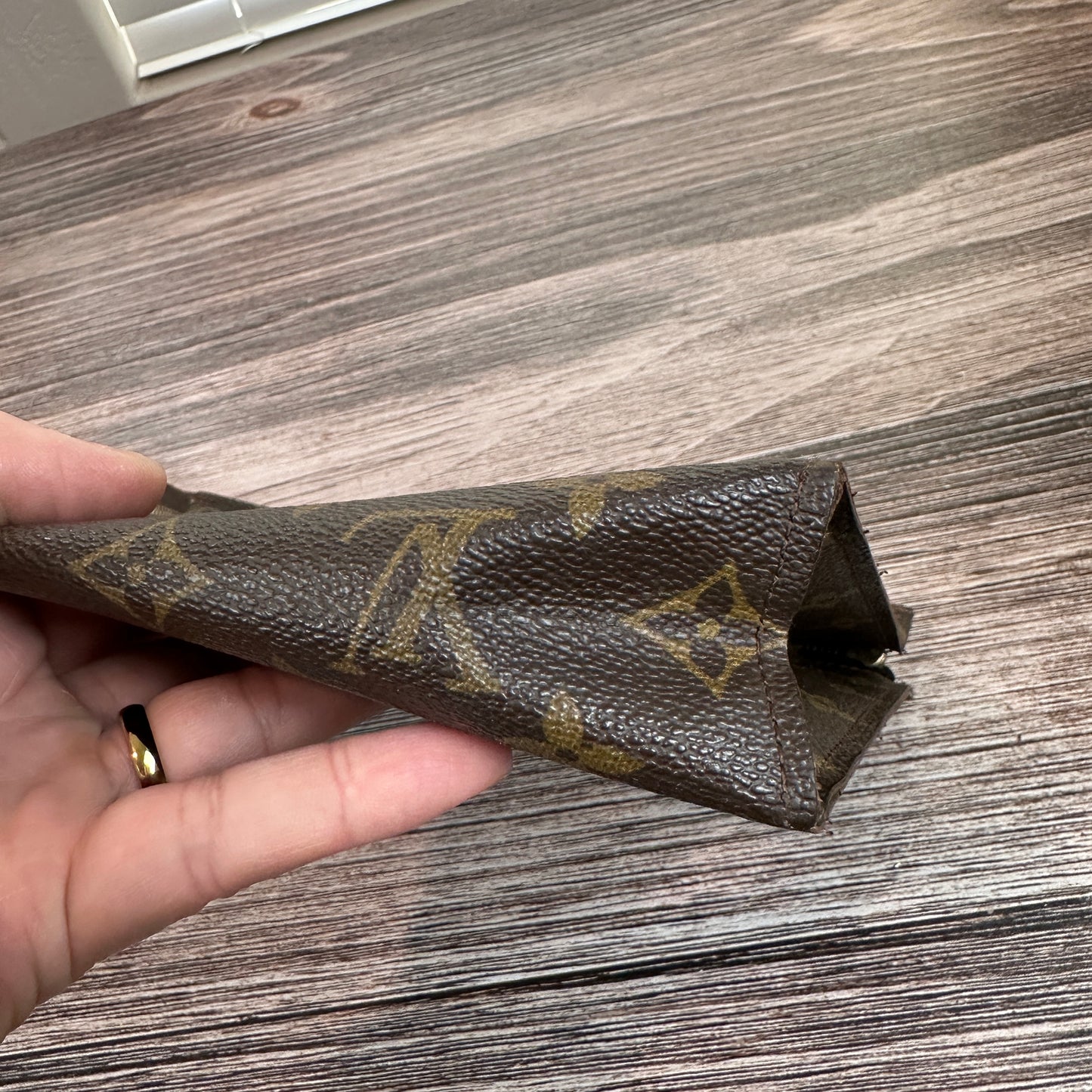 Louis Vuitton Vintage Toiletry 26 with Crossbody Kit