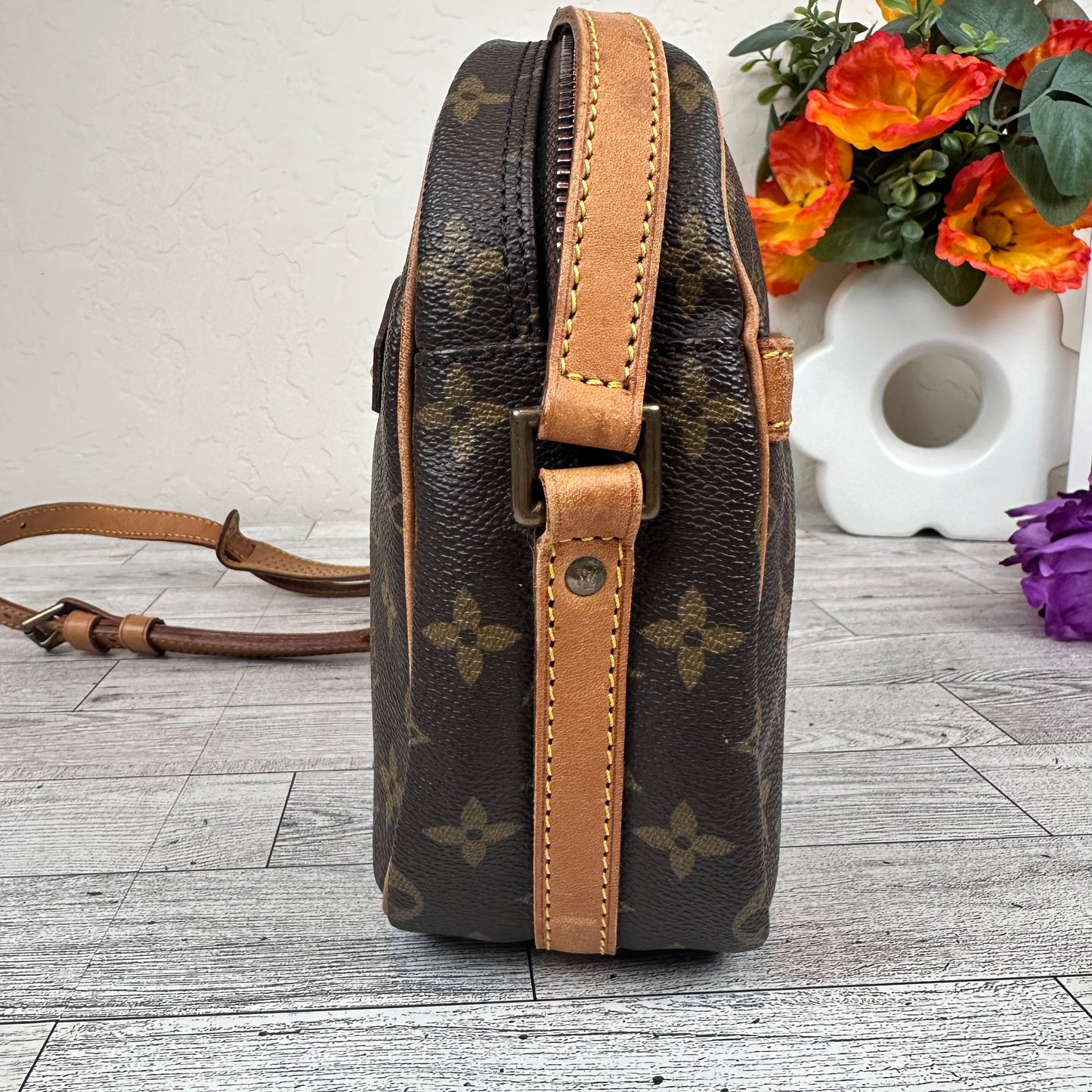 Louis Vuitton Monogram Sac Senlis