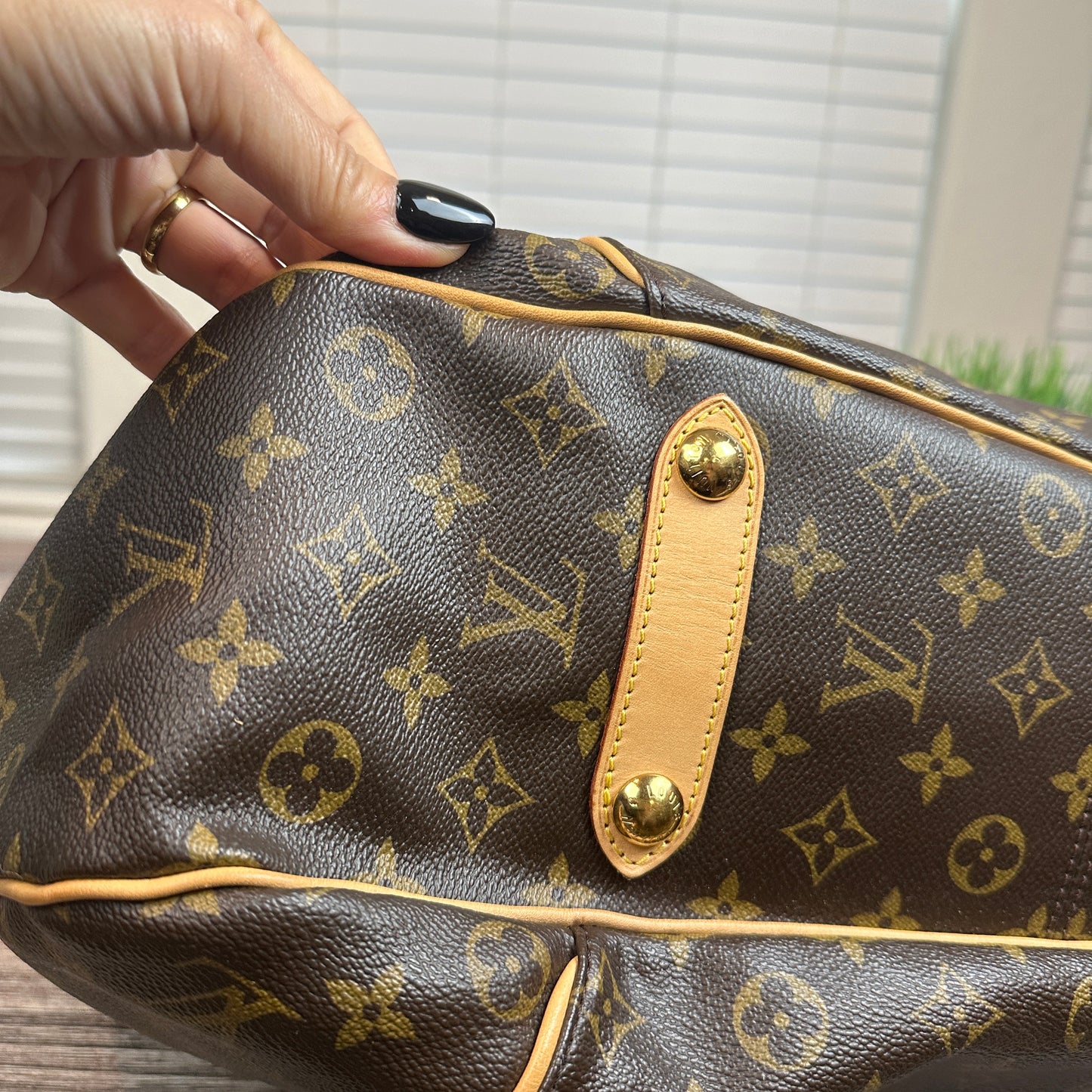 Louis Vuitton Monogram Galliera GM Hobo