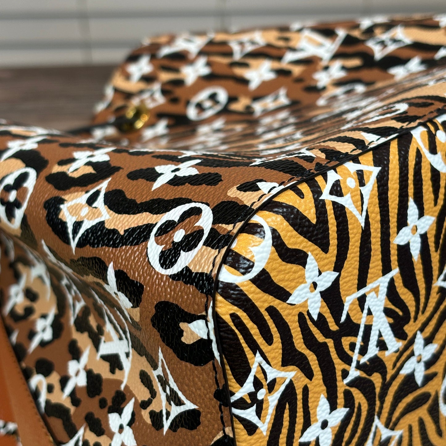 Louis Vuitton Limited Edition Monogram Giant Jungle NéoNoé