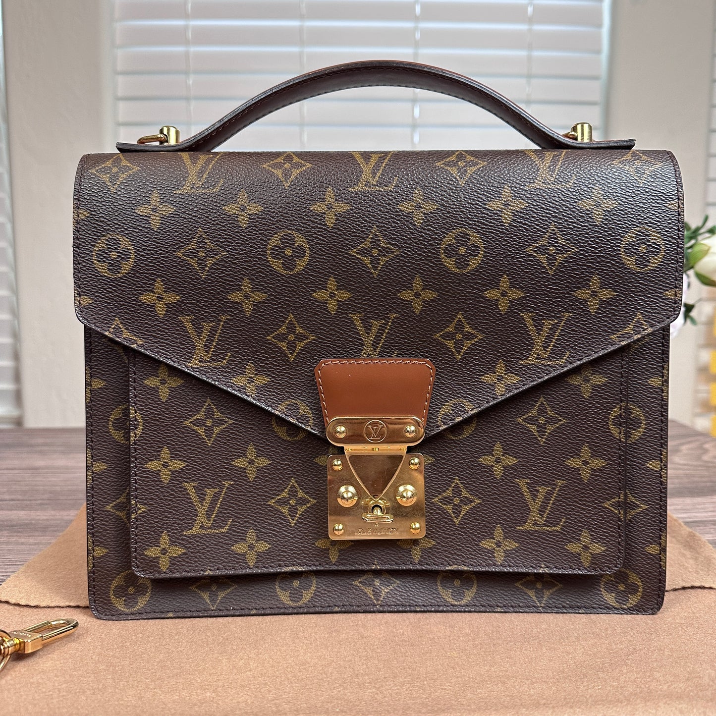 Louis Vuitton Vintage Monceau 28 Monogram