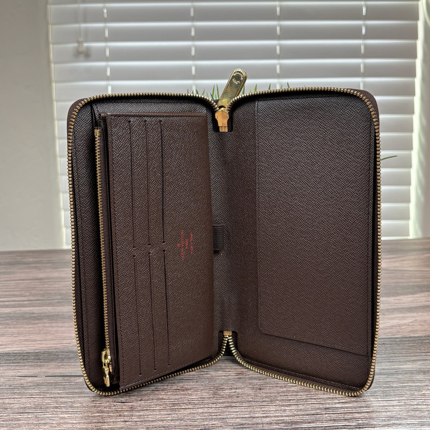 Louis Vuitton XL Zippy Organizer Damier Ebene
