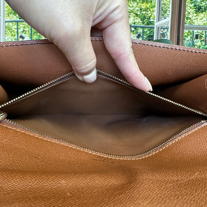 Louis Vuitton Vintage Monceau 28