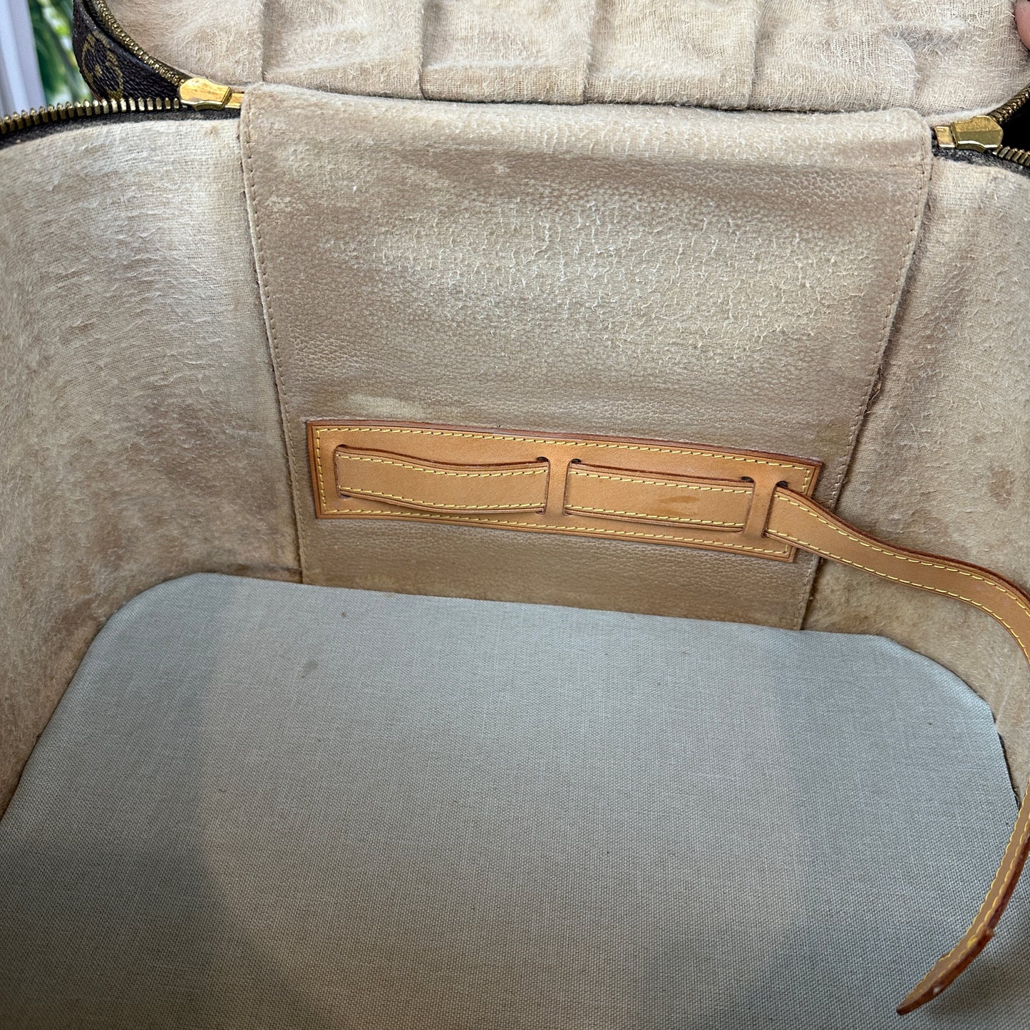 Louis Vuitton Nice Cosmetic Case