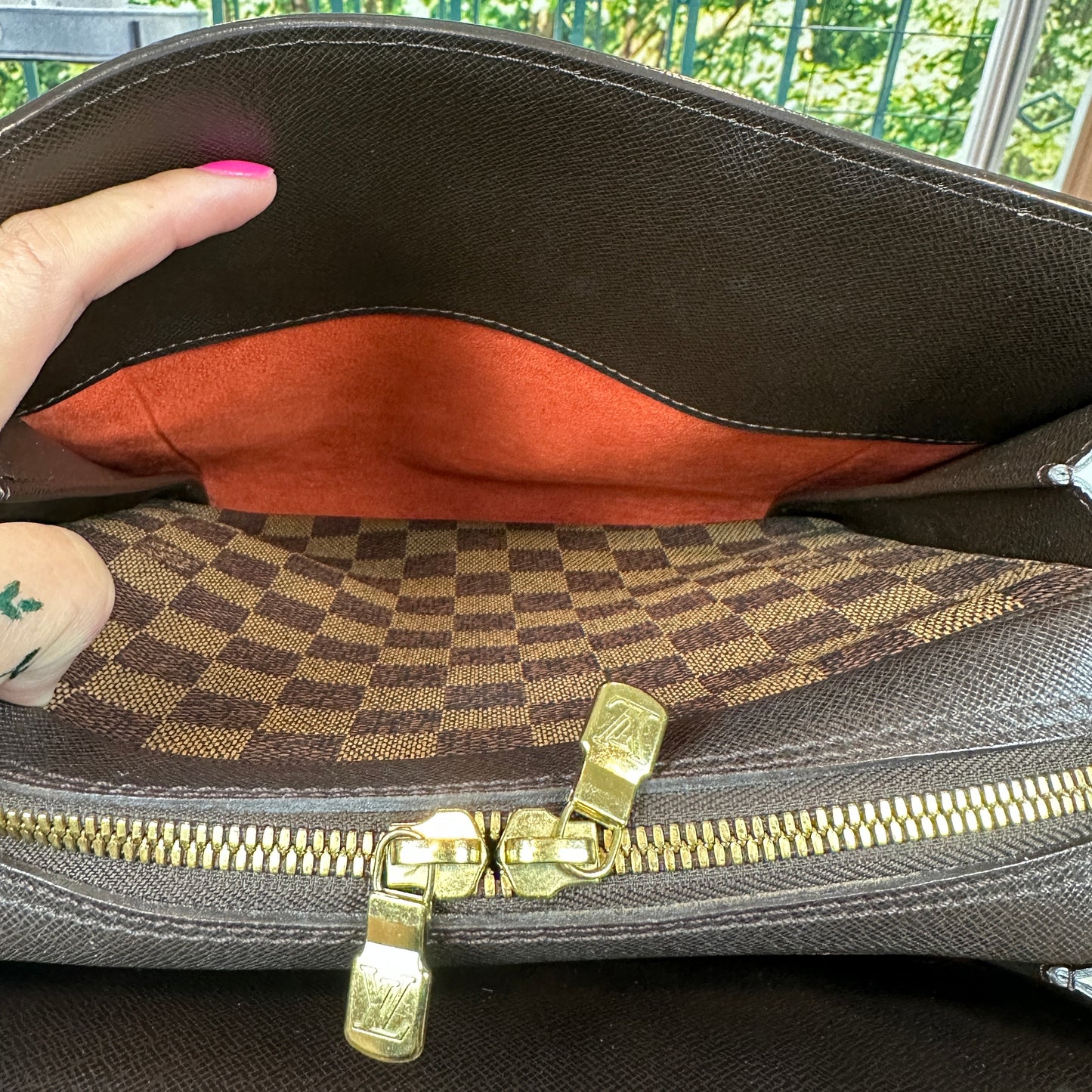 Louis Vuitton Triana Damier Ebene