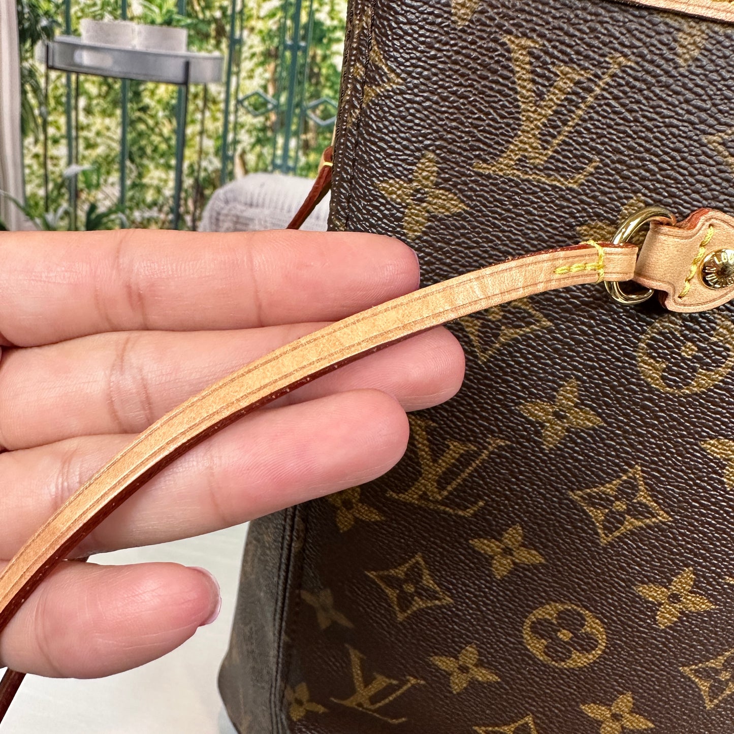Louis Vuitton Monogram Neverfull MM Cerise