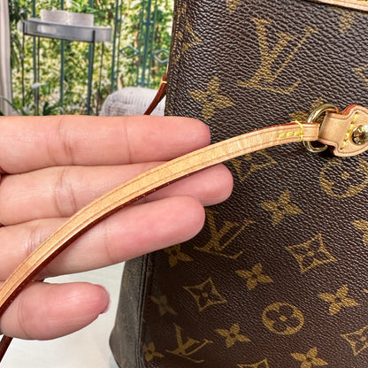 Louis Vuitton Monogram Neverfull MM Cerise