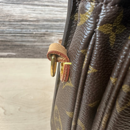 Louis Vuitton Monogram Pochette Metis
