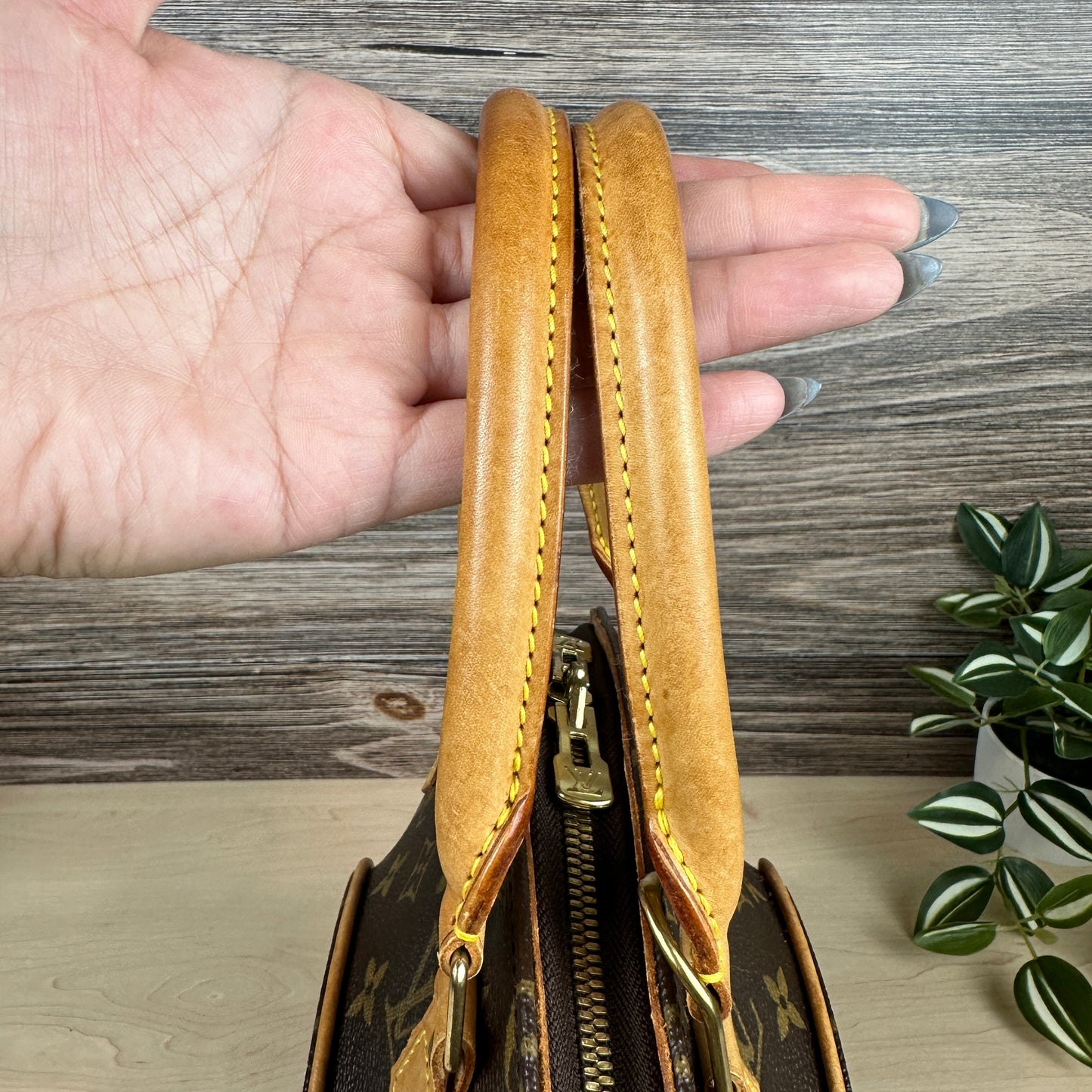 Louis Vuitton Ellipse MM