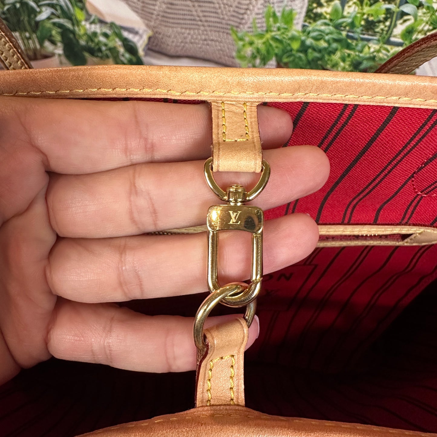 Louis Vuitton Monogram Neverfull MM Cerise