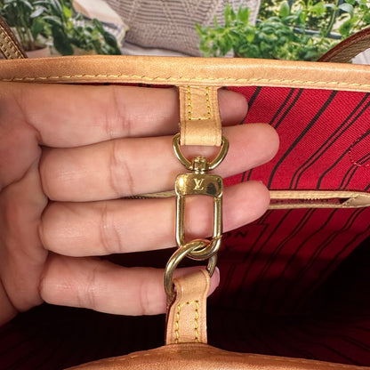 Louis Vuitton Monogram Neverfull MM Cerise