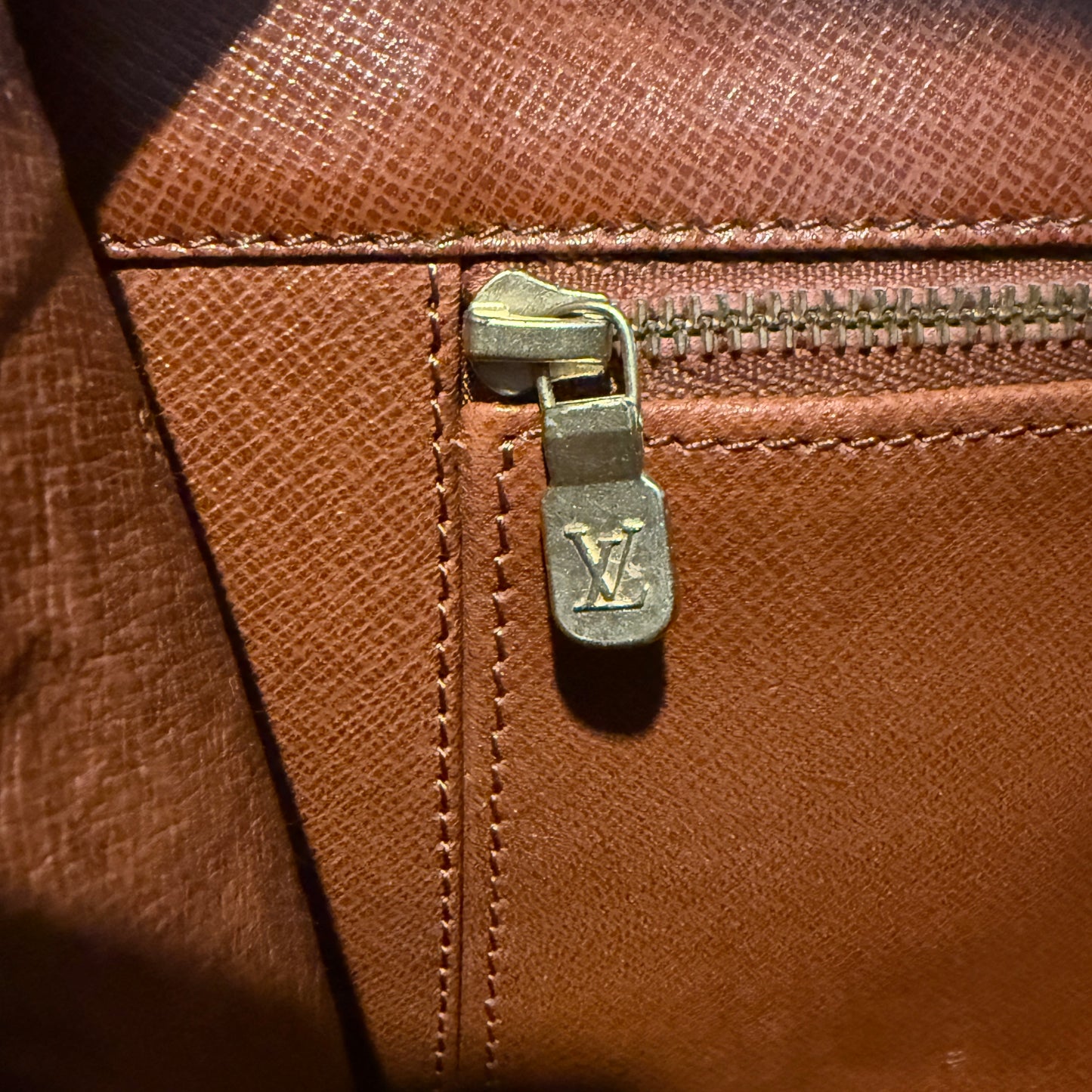 Vintage Dame Pochette GM Monogram Canvas