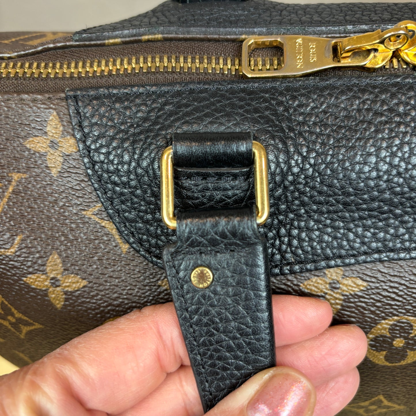 Louis Vuitton Retiro Noir