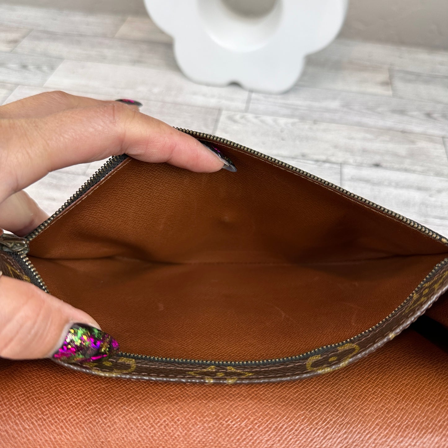 Louis Vuitton Vintage Rabat 23 Clutch