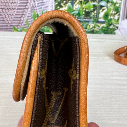Louis Vuitton Monogram Pochette Florentine