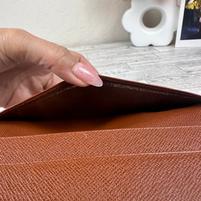 Louis Vuitton Monogram Bifold Slim Wallet