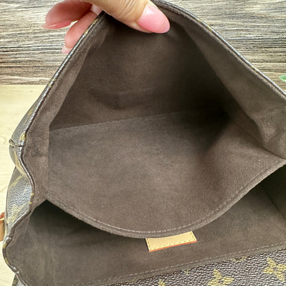 Louis Vuitton Monogram Pochette Metis