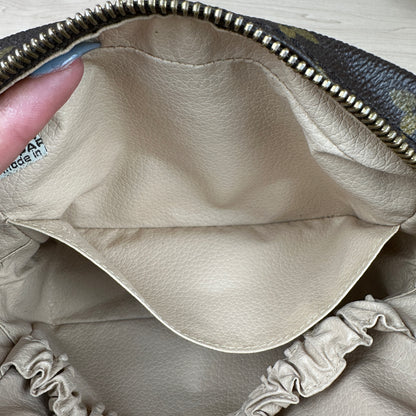 Louis Vuitton Trousse 18 Monogram