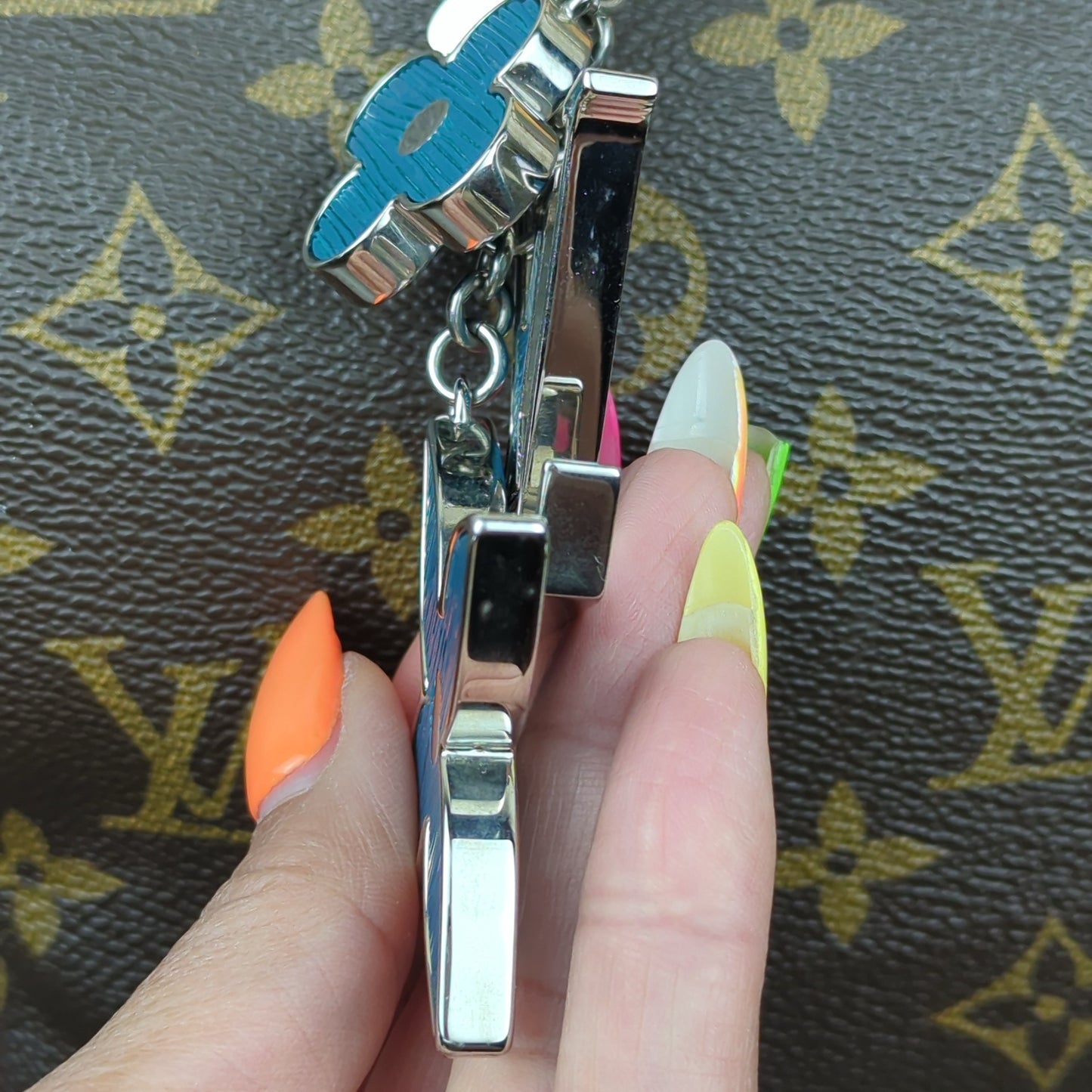 Cyan Fleur D'Epi Bag Charm