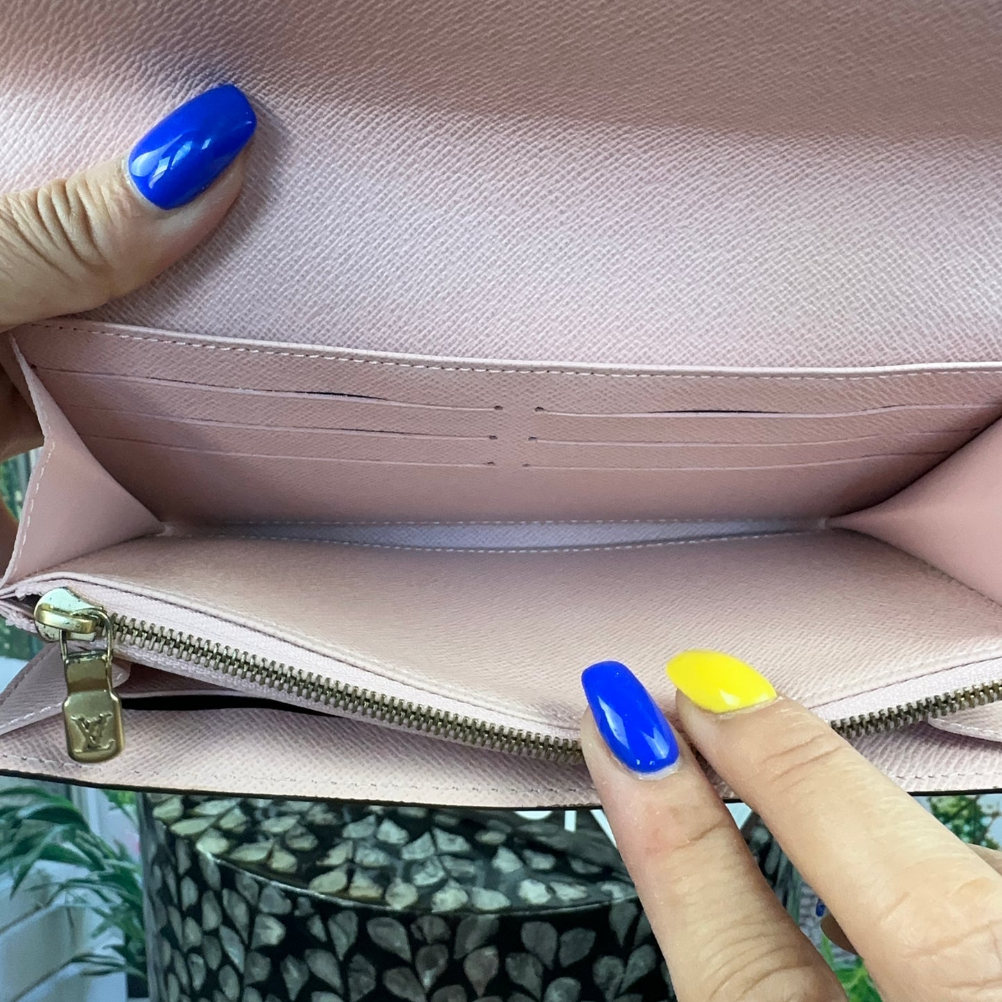 Louis Vuitton Damier Sarah Wallet Rose Ballerine