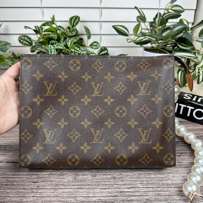 Louis Vuitton Vintage Toiletry 26 Monogram