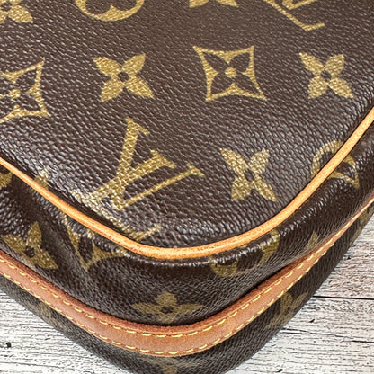 Louis Vuitton Monogram Sac Senlis