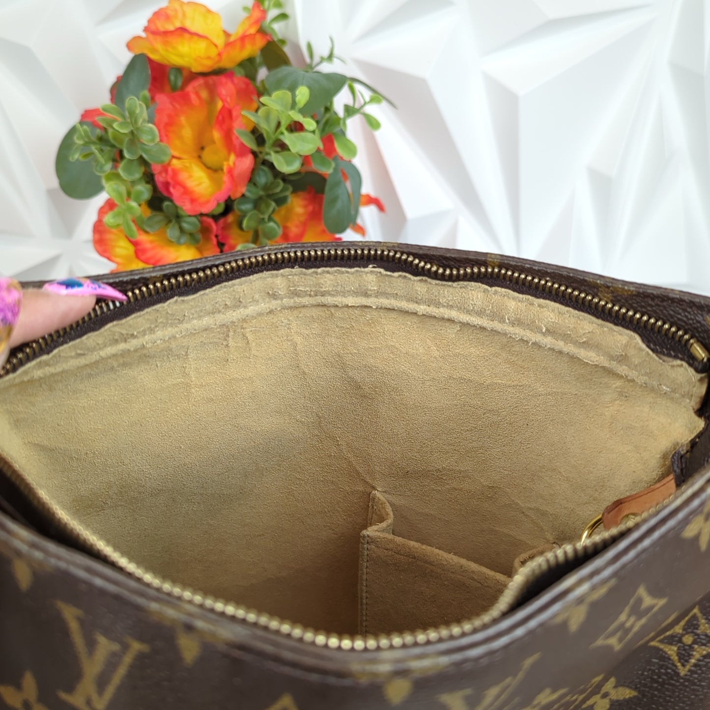 Louis Vuitton Monogram Looping GM