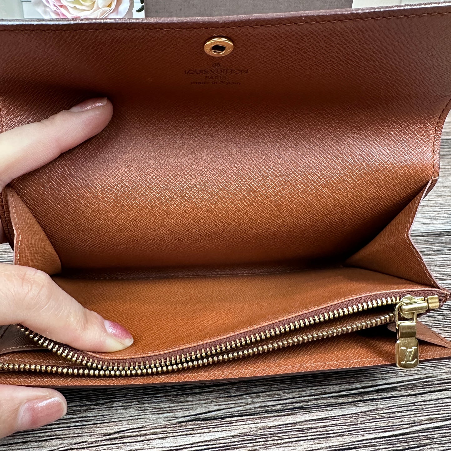 Louis Vuitton Monogram Sarah Wallet Old Model