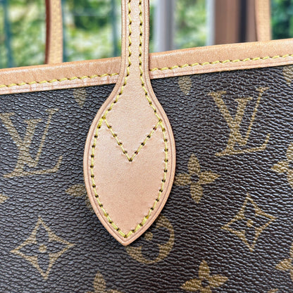 Louis Vuitton Monogram Neverfull MM Cerise