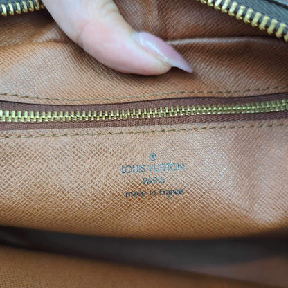 Louis Vuitton Trocadero 27 Crossbody Bag