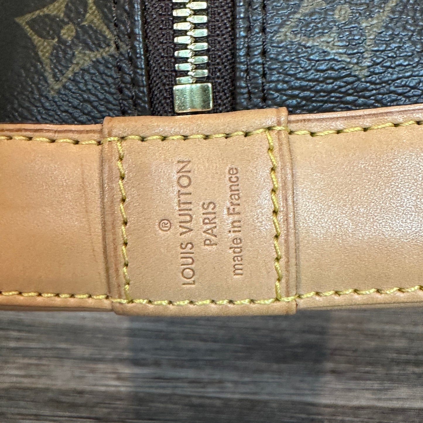 Louis Vuitton Alma MM Monogram