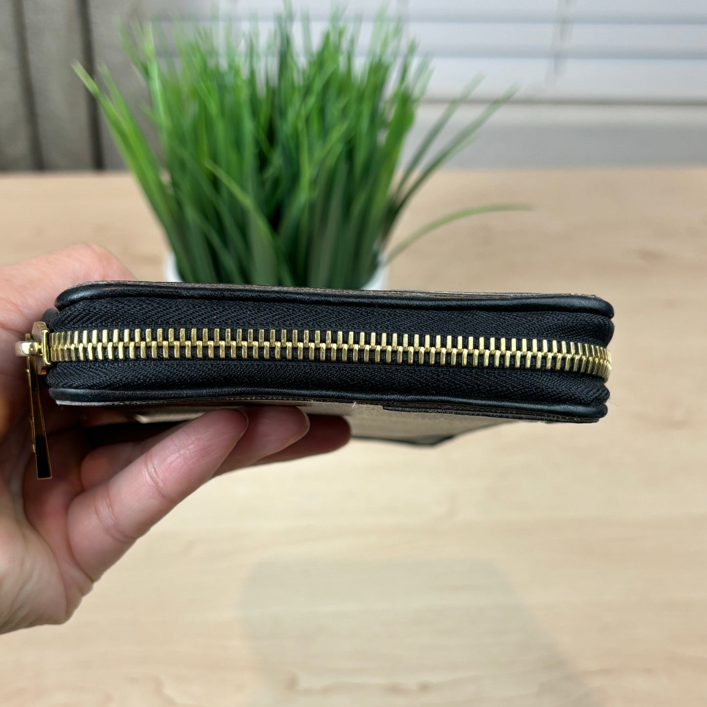 Louis Vuitton Monogram Daily Organizer Wallet Noir