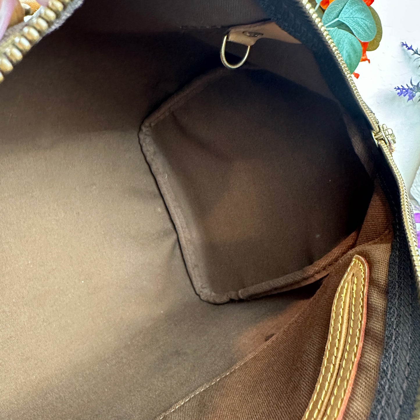 Louis Vuitton Monogram Speedy 30
