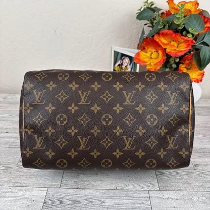 Louis Vuitton Monogram Speedy 30