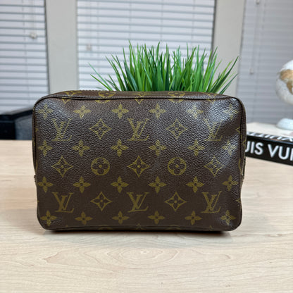 Louis Vuitton Vintage Trousse 23