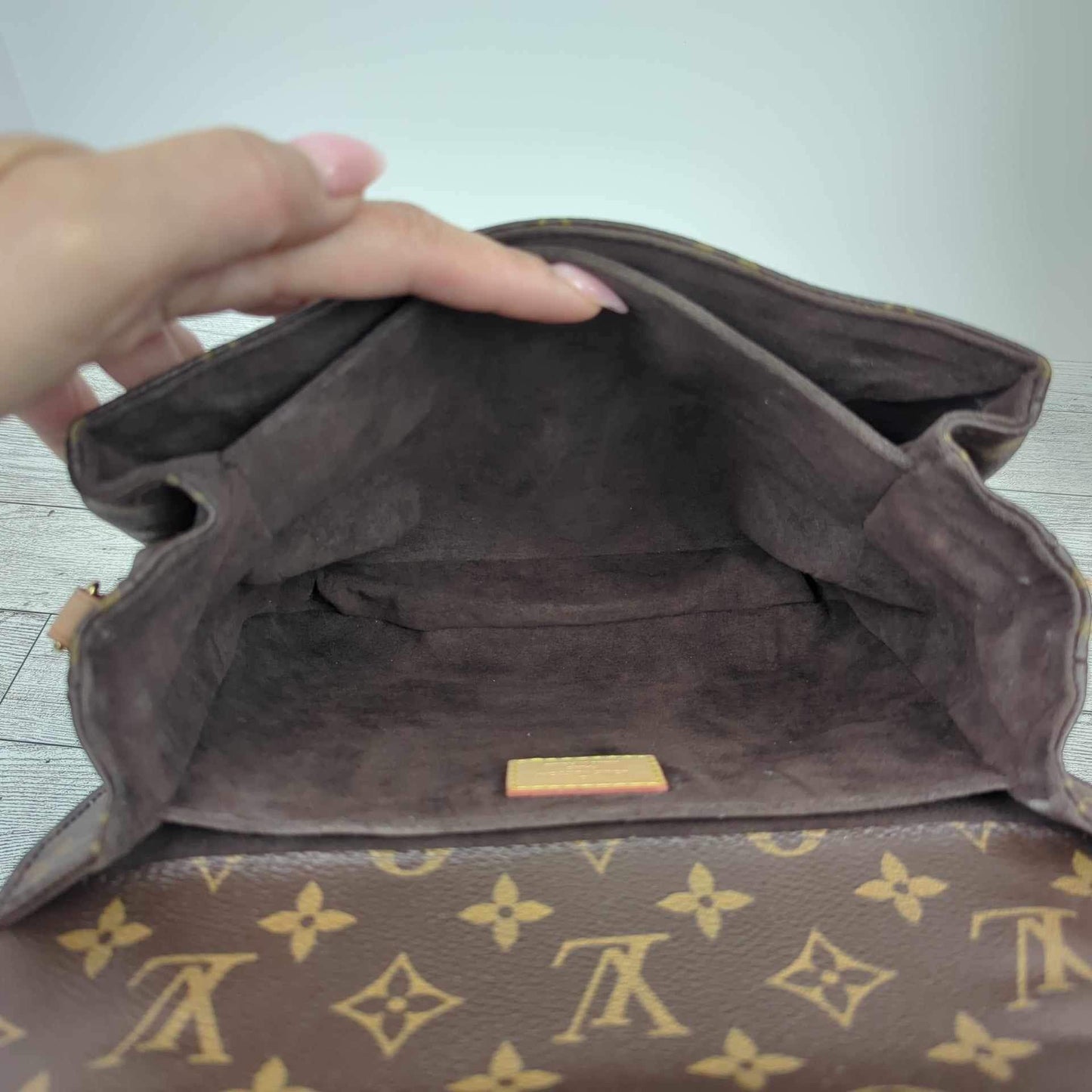 Louis Vuitton Monogram Pochette Metis