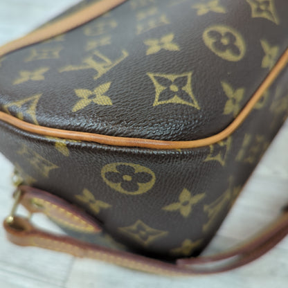 Louis Vuitton Blois Crossbody Bag