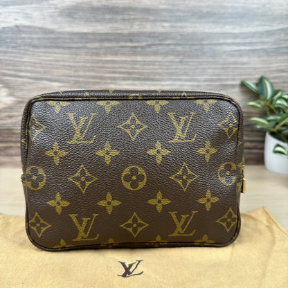 Louis Vuitton Trousse 18 Monogram