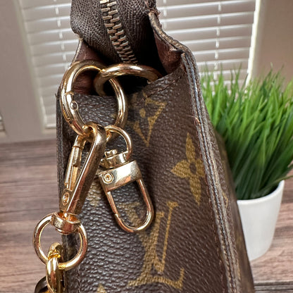 Louis Vuitton Vintage Toiletry 26 with Crossbody Kit