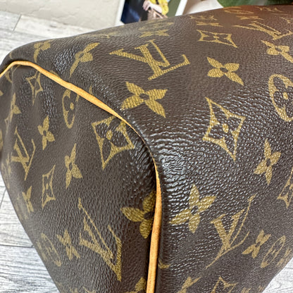 Louis Vuitton Monogram Speedy 30
