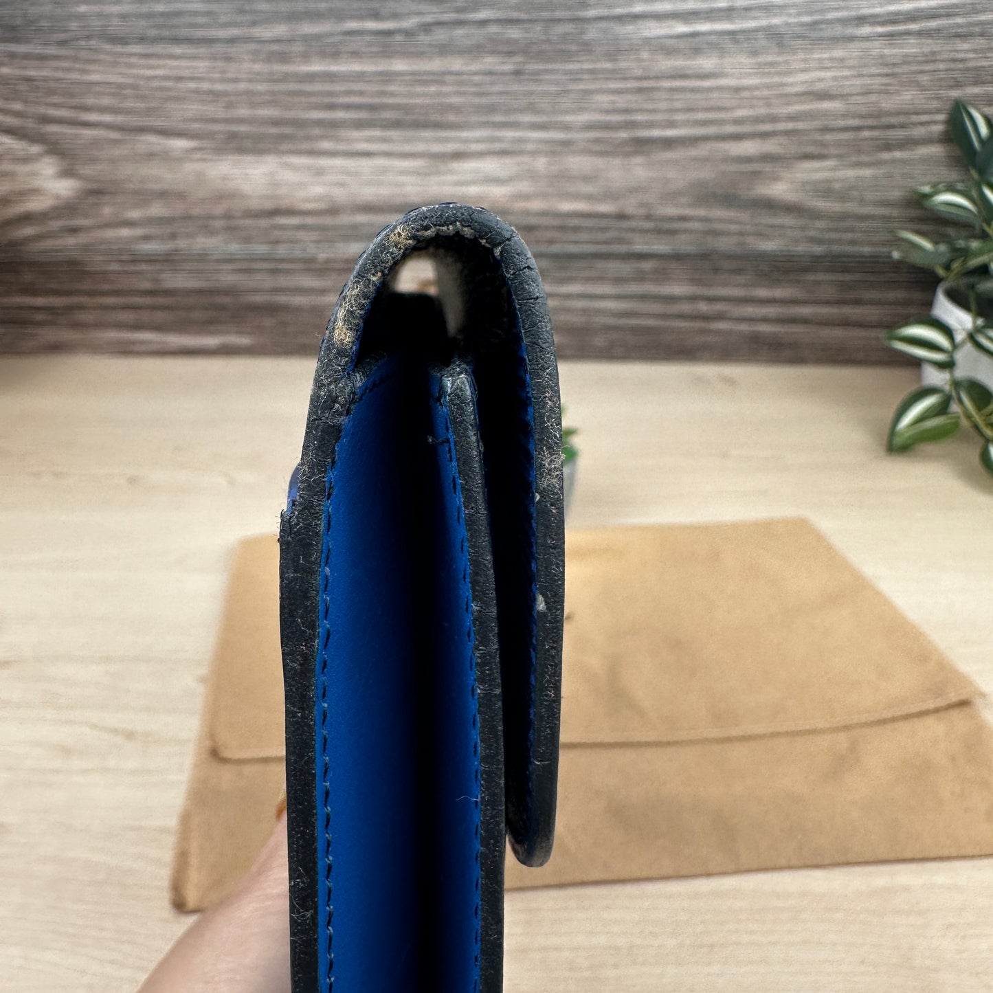 Louis Vuitton Toledo Blue Epi Leather Montaigne Clutch