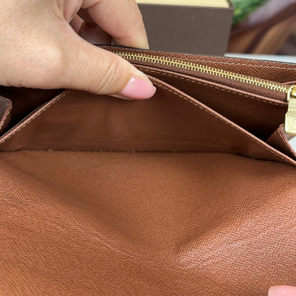 Louis Vuitton Monogram Sarah Wallet New Model